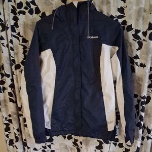 Columbia Women's Blue and White Windbreaker Rain Jacket